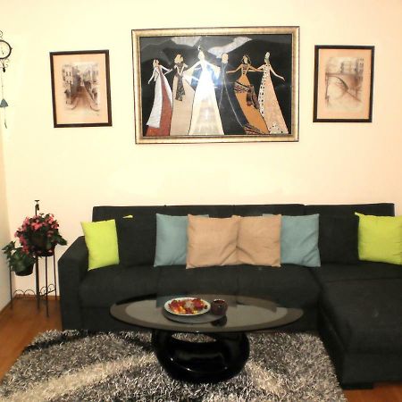 Apartment Fine Home 第比利斯 外观 照片