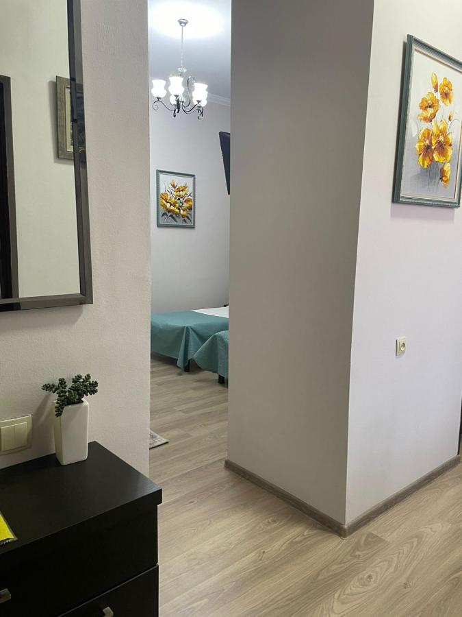 Apartment Fine Home 第比利斯 外观 照片