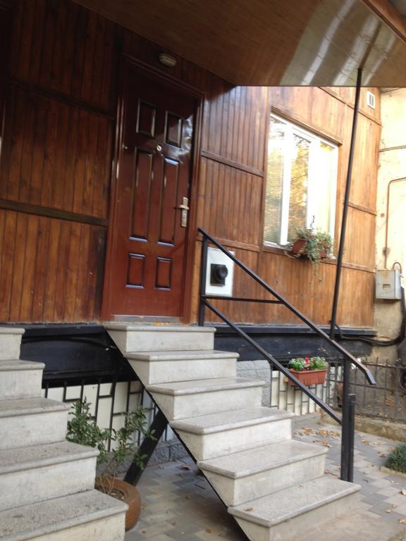 Apartment Fine Home 第比利斯 外观 照片