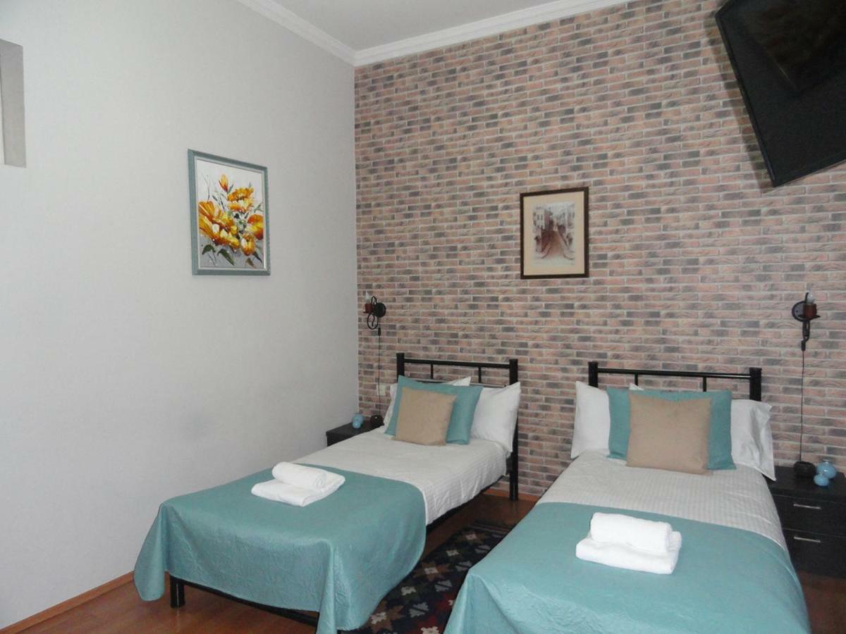 Apartment Fine Home 第比利斯 外观 照片