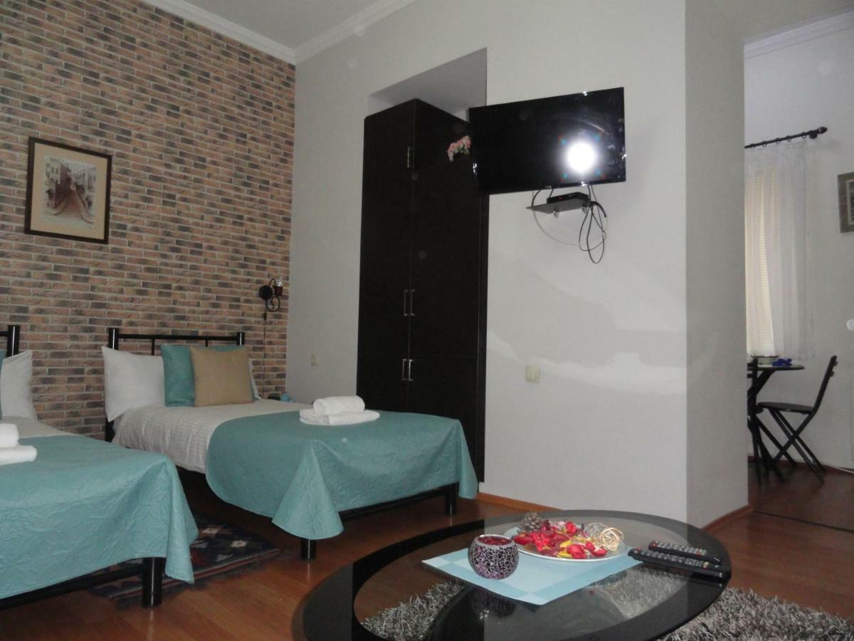 Apartment Fine Home 第比利斯 外观 照片